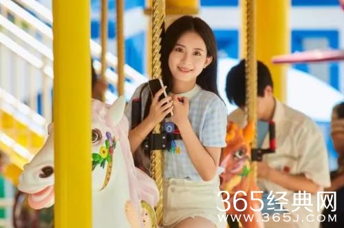 《我在你的未来吗》开播，娜扎谈男生情商不高的表现