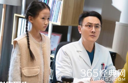 《谢谢你医生》收官在即，释出海报弥漫温暖与治愈感