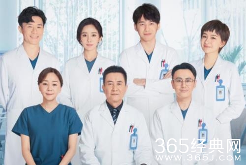 《谢谢你医生》收官在即，释出海报弥漫温暖与治愈感