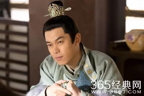 《卿卿日常》尹岸开美食店