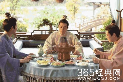 《卿卿日常》十一位少主