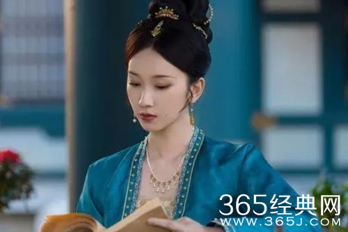 《卿卿日常》元英回金川