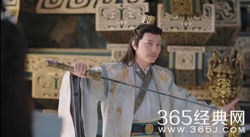 《星河长明》中的芳华镜