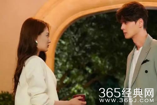 《我们的当打之年》谷峤感情线