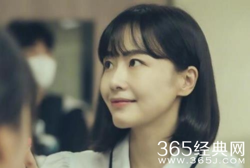 韩剧《红气球》：徐智慧李尚禹上演禁忌不伦恋，女人间的战争一触即发！