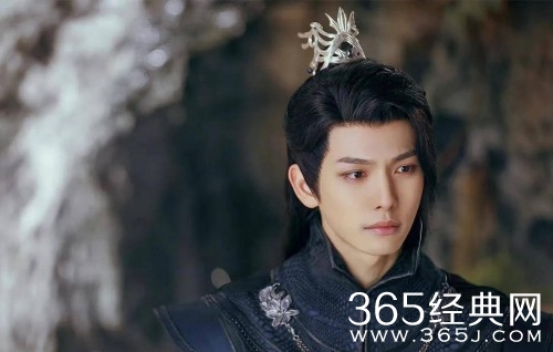 《月歌行》洛宁和阿浮君结局