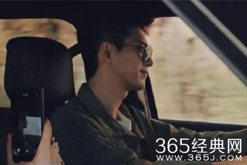 《去有风的地方》谢之遥的车