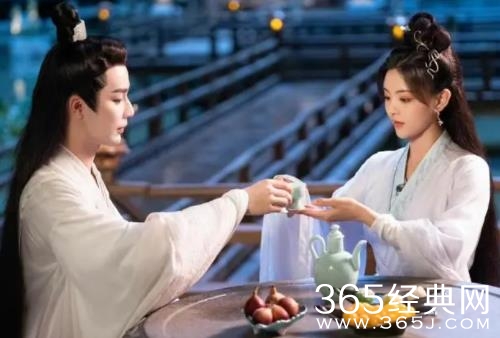 《重紫》慕玉接近重紫目的