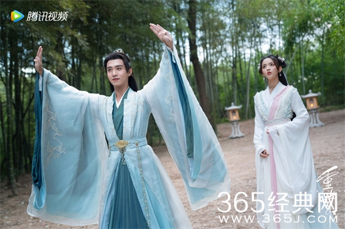 《重紫》卓昊官配