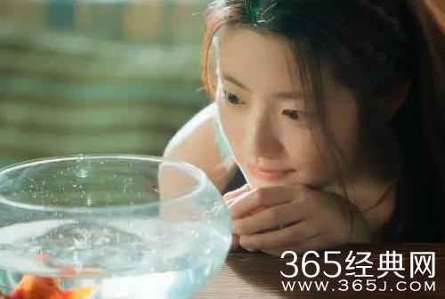 《夏花》何冉结局