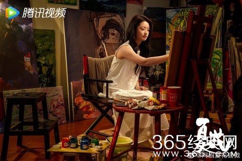 《夏花》何冉年龄