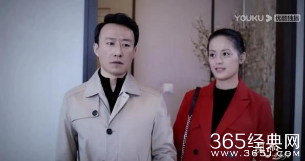 风雨送春归：久经考验，混迹多年，老狐仙余仲君为何会中美人计