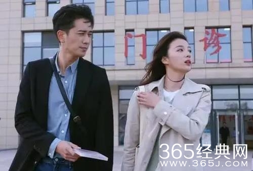 《听说你喜欢我》宁至谦帮刘欣然做手术