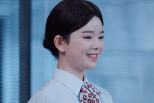 《向风而行》开除祁玉，敲打李语珩，一生未育的艾佳才是狠角色