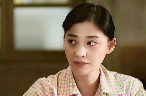 《父母爱情》江德福为何放弃留校任教？他训安杰的一句话道出原因