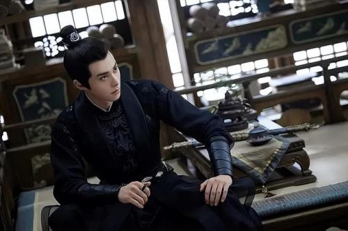 《浮图缘》如何塑造假宦官爱情故事？王鹤棣再帅也补不了3个漏洞