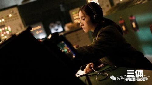 《三体》首播原著党点赞，于和伟演出史强痞味