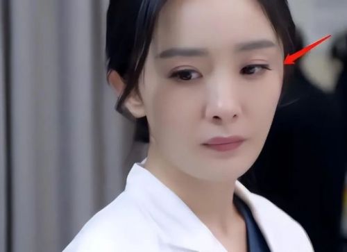 《无名》周迅打了多少年轻女演员的脸？给你们看看啥叫女人