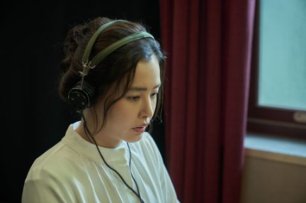 李荷妮LEE HANEE最新电影《幻影》，变身女打仔