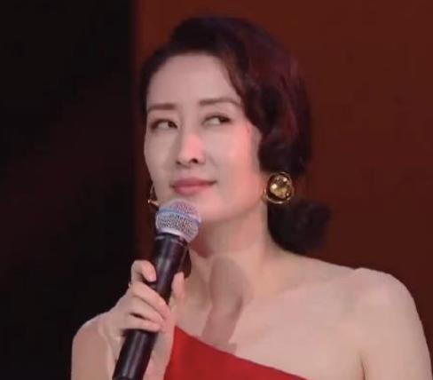 《女士的品格》首播热度爆了，看点有哪些