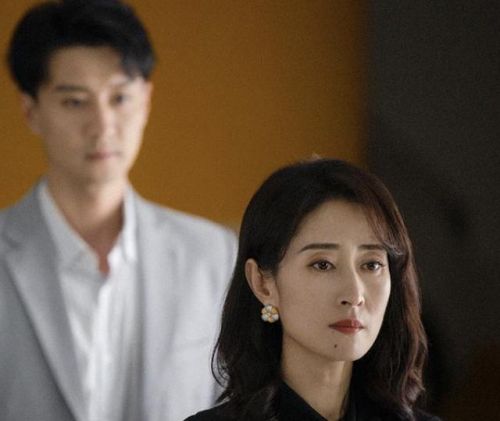 《女士的品格》首播热度爆了，看点有哪些