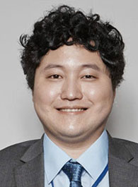 记者