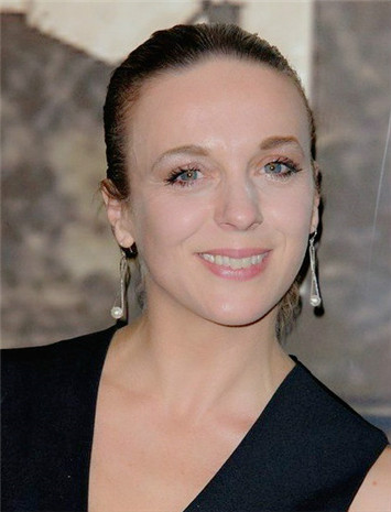 阿曼达·艾宾顿