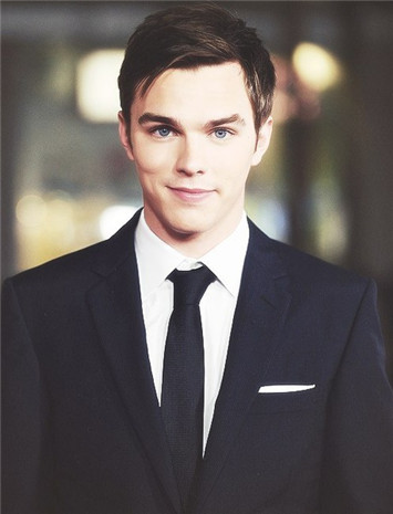 尼古拉斯·霍尔特