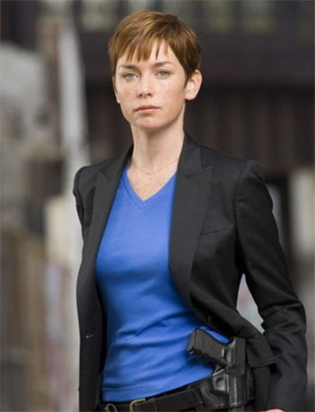 朱丽安妮·尼科尔森