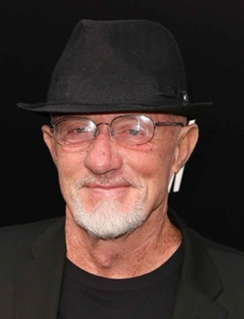 乔纳森·班克斯