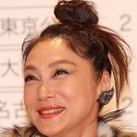 浅野温子