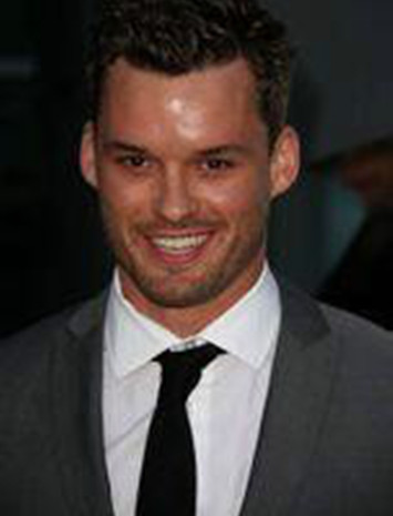 奥斯汀·尼可斯