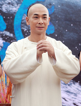 黄飞鸿之生化人分集剧情