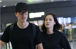 吴莎劈腿 刘翔父亲短信曝光