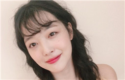 雪莉抑郁症自杀确认死亡