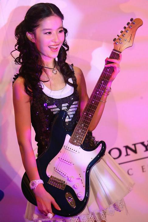 神仙姐姐刘亦菲完美演绎天仙攻