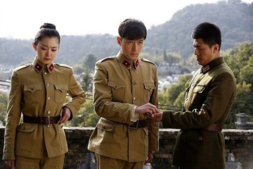 伪装者明楼明台明诚剧照