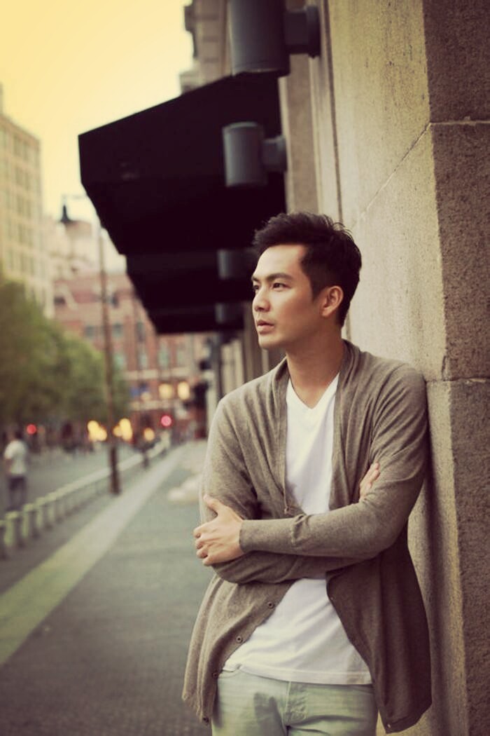 小太阳钟汉良尽显鲜肉本性