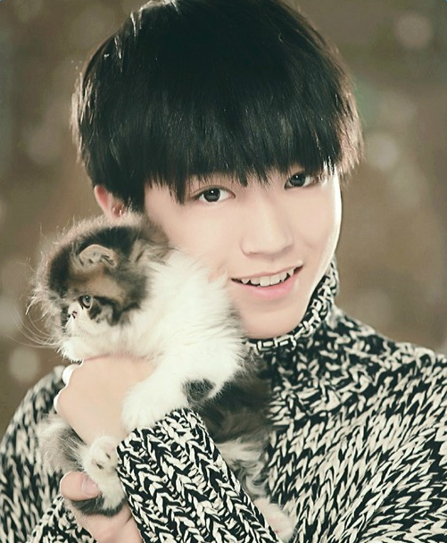 小三只王俊凯暖男尽显无遗