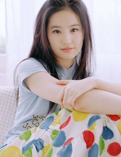 神仙姐姐刘亦菲完美演绎天仙攻