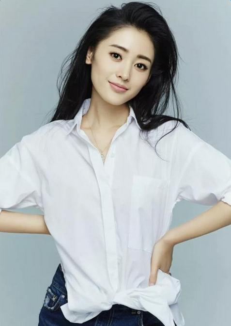 芃芃哥张天爱扮萌爱自拍