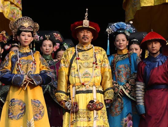 甄嬛传甄嬛华妃皇后剧照