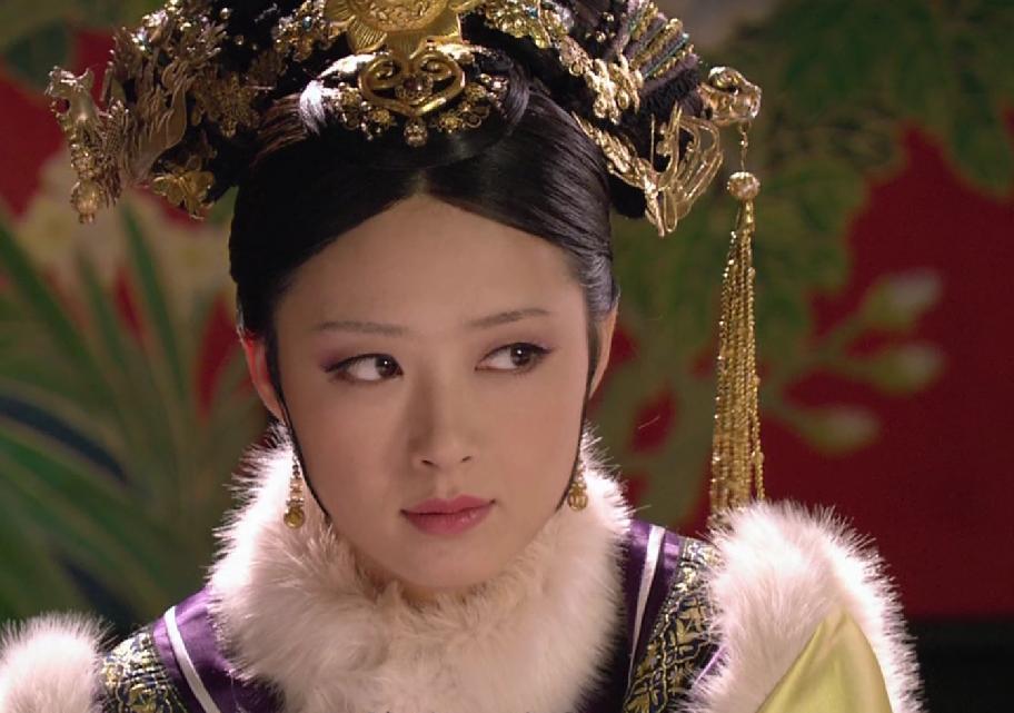 甄嬛传甄嬛华妃皇后剧照