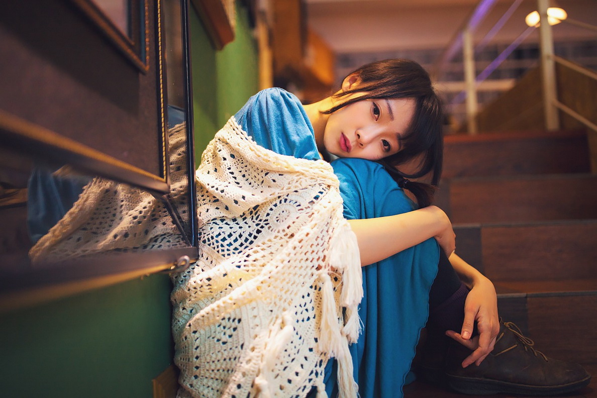 马尾辫美女清纯写真