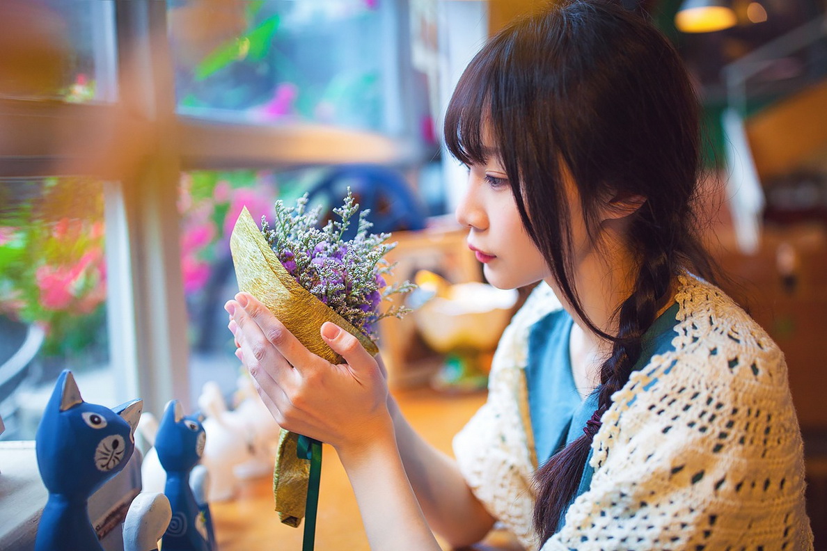 马尾辫美女清纯写真