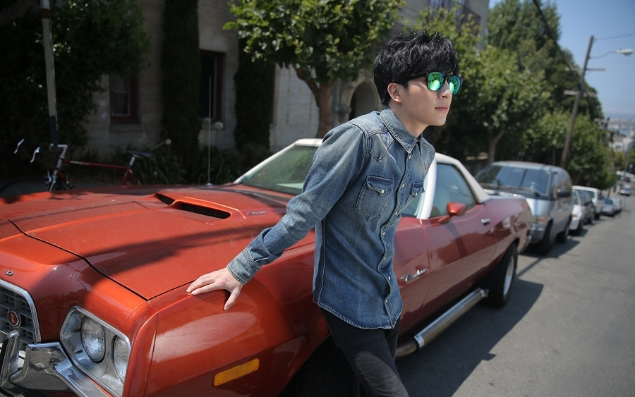 薛之谦帅气写真高清图