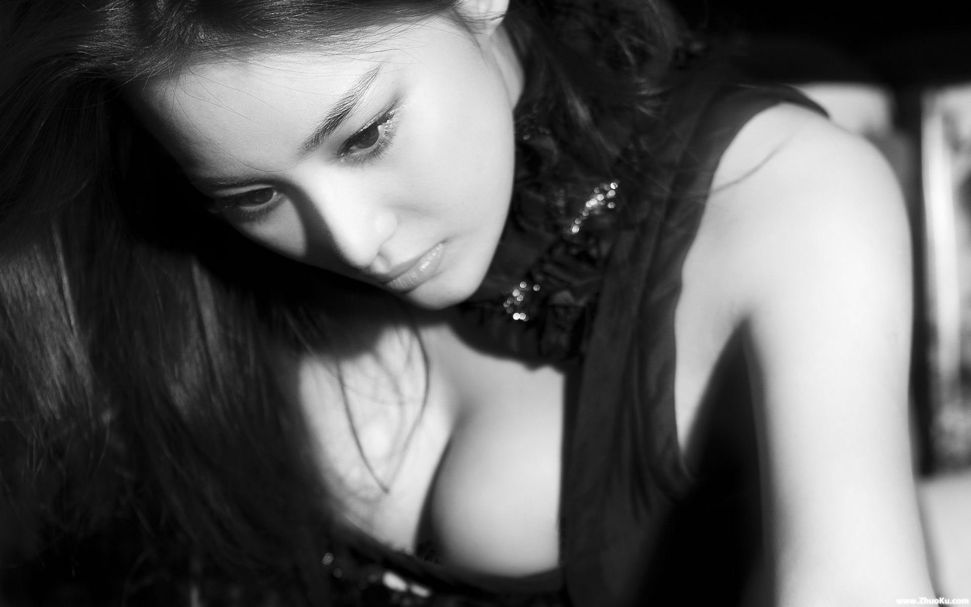 张馨予高清性感写真