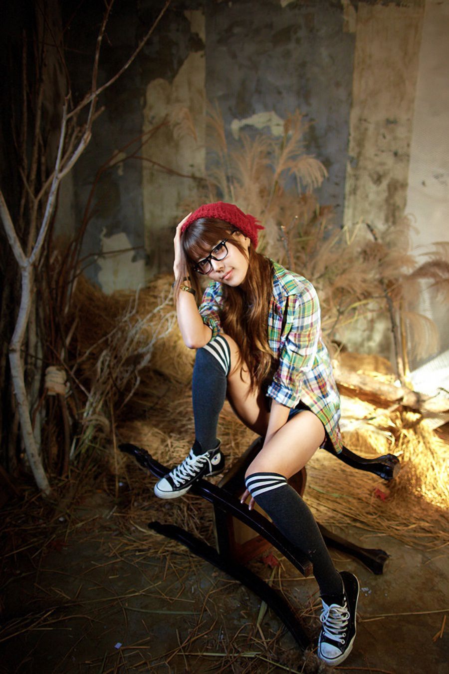 青春妹子大秀性感白嫩美腿