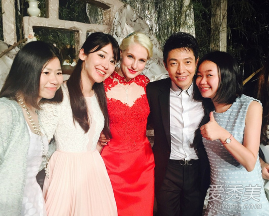 撒贝宁与李白婚纱照曝光