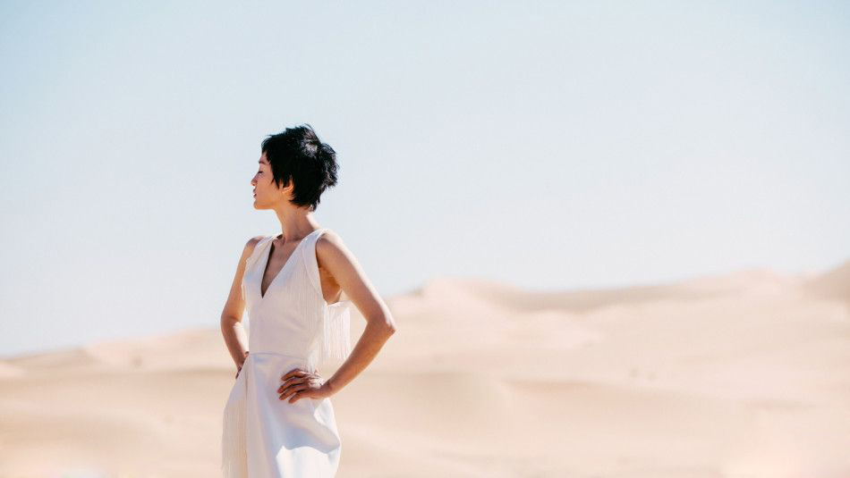 周迅沙漠大片曝光